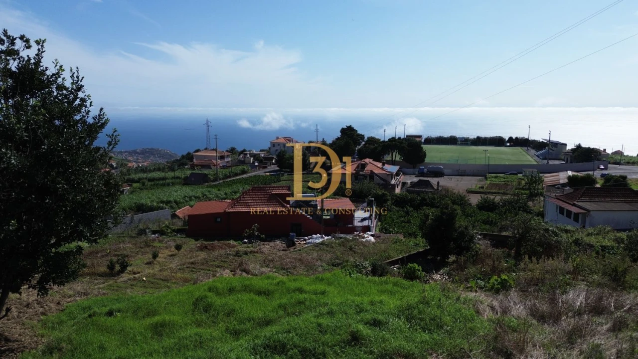 Terreno para Venda em Canhas Foto 5