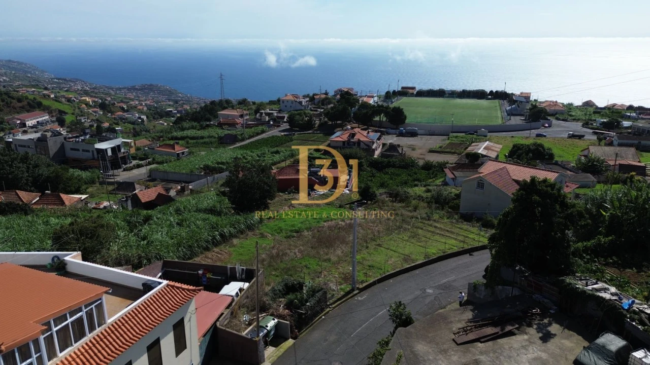 Terreno para Venda em Canhas Foto 6