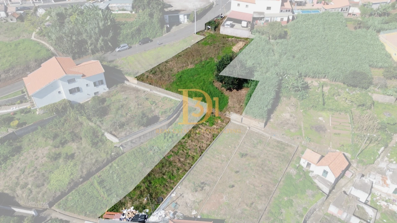 Terreno para Venda em Canhas Foto 20