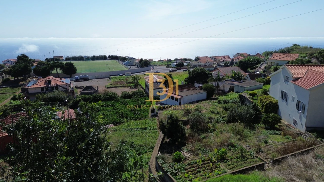 Terreno para Venda em Canhas Foto 16