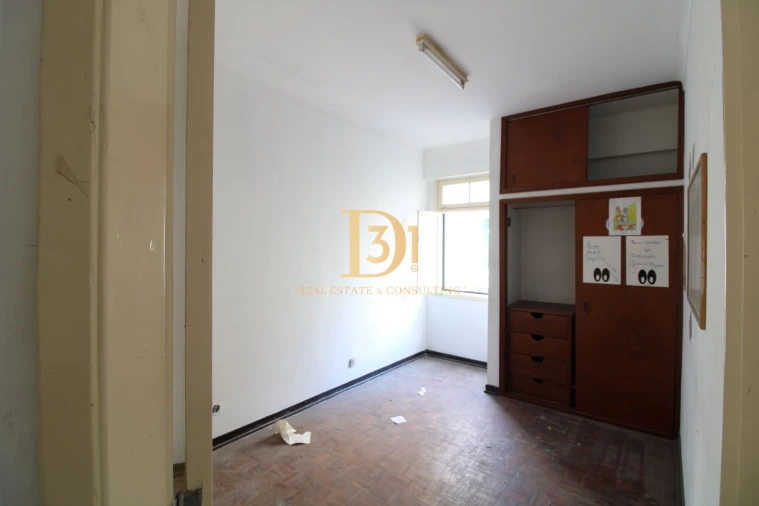 Loja para Venda em Funchal (São Pedro) Foto 6