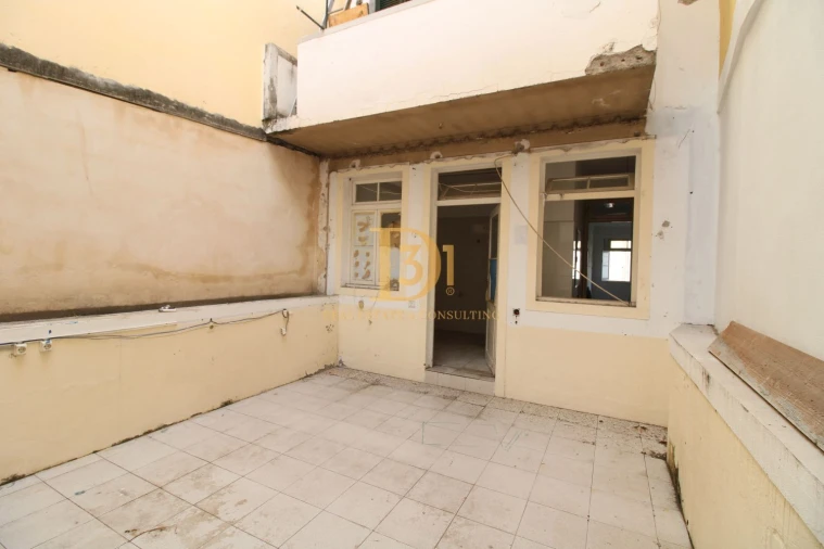 Loja para Venda em Funchal (São Pedro) Foto 17