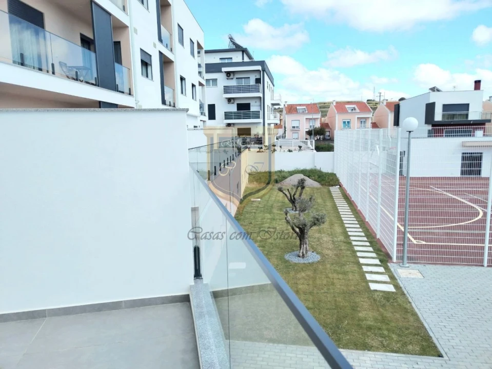 Apartamento T3 para Venda em Lourinhã e Atalaia Foto 22