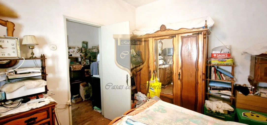 Moradia T3 para Venda em Carvoeira e Carmões Foto 25