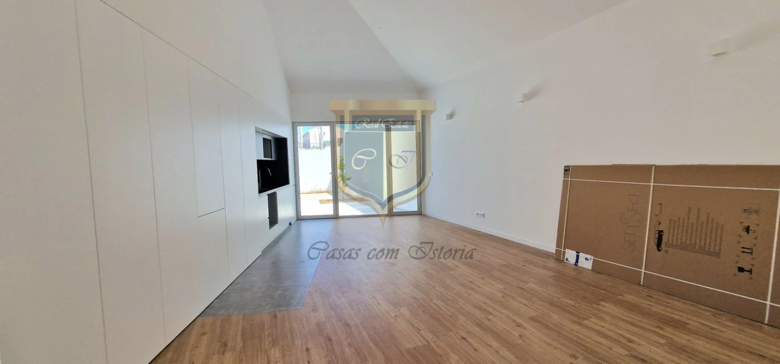 Moradia T2 para Venda em Lourinhã e Atalaia Foto 3