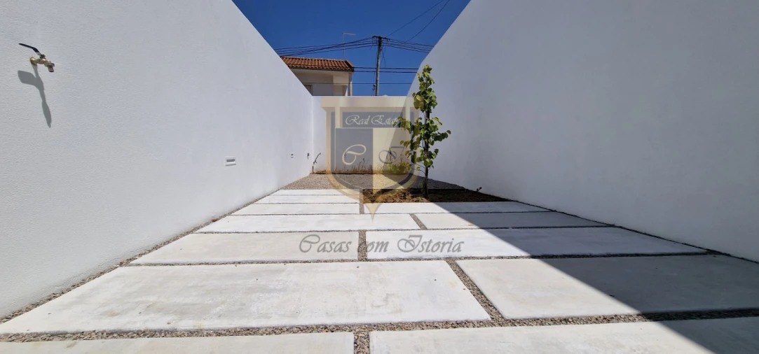 Moradia T2 para Venda em Lourinhã e Atalaia Foto 7