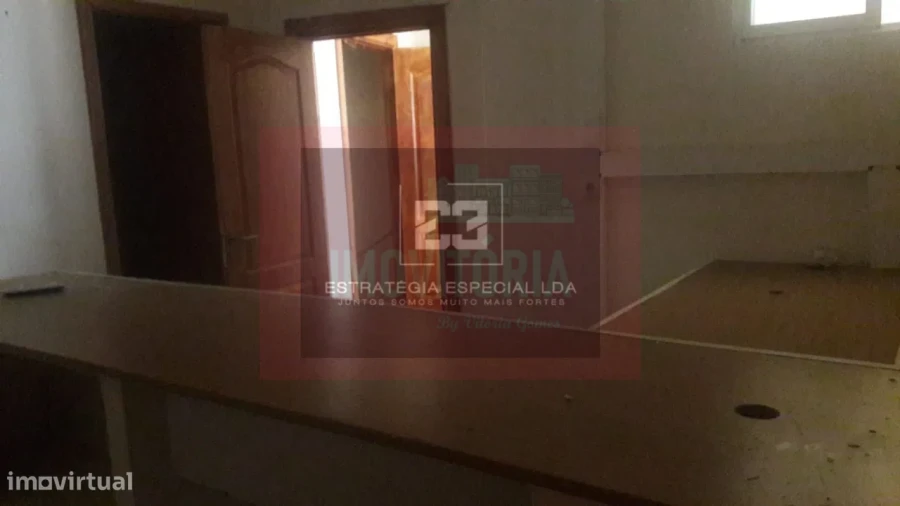 Loja para Venda em Arroios Foto 11