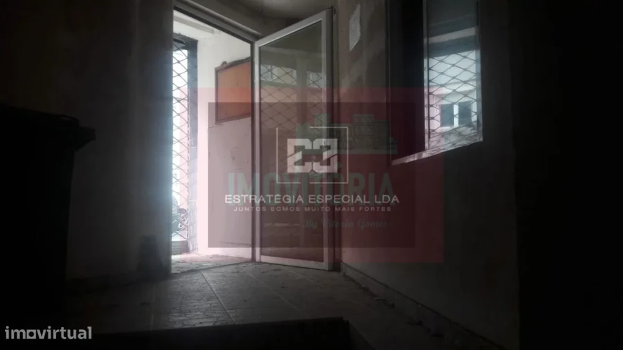 Loja para Venda em Arroios Foto 18