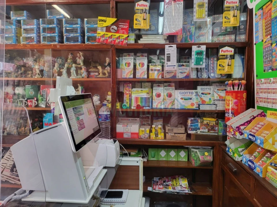 Loja para Trespasse em Avenidas Novas Foto 1