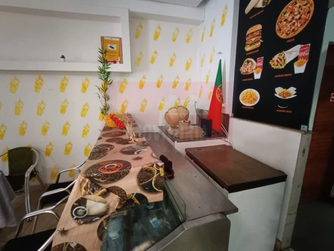 Loja para Trespasse em Mina de Água Foto 6