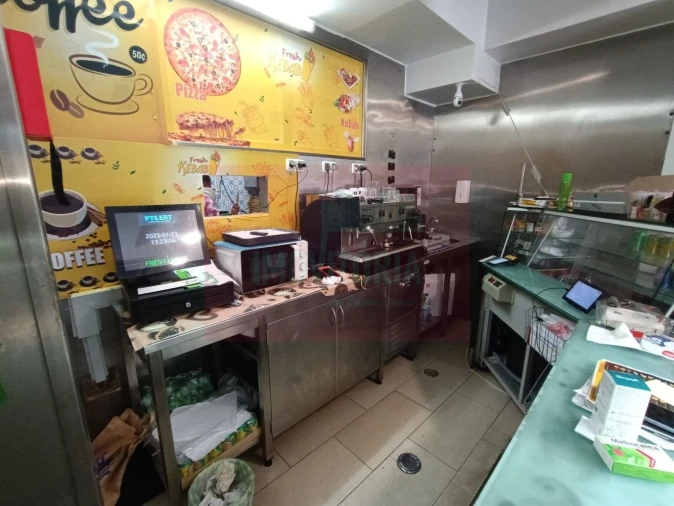 Loja para Trespasse em Mina de Água Foto 3