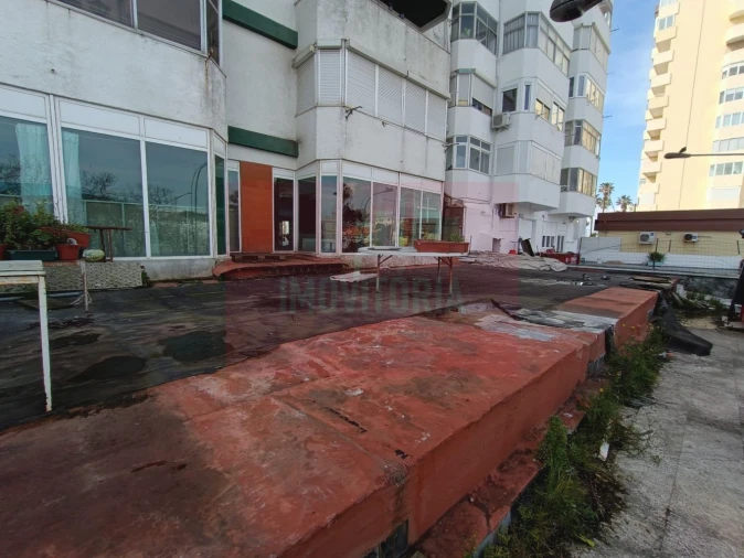 Loja para Trespasse em Costa da Caparica Foto 26