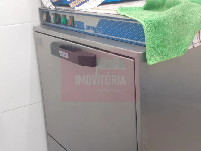 Loja para Trespasse em Almada, Cova da Piedade, Pragal e Cacilhas Foto 29