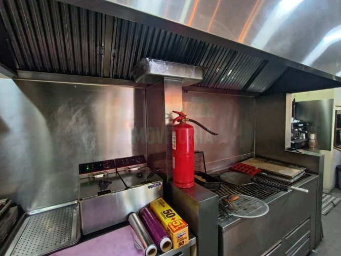 Loja para Trespasse em Algés, Linda-A-Velha e Cruz Quebrada-Dafundo Foto 13