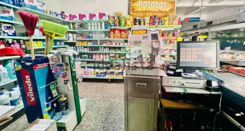 Loja para Arrendamento em Ramada e Caneças Foto 3