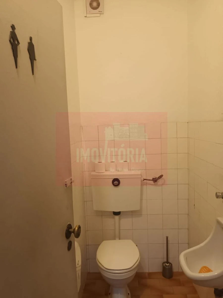 Loja para Trespasse em Alhandra, São João dos Montes e Calhandriz Foto 5