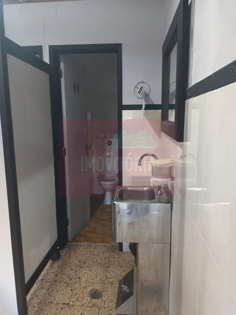 Loja para Trespasse em Alhandra, São João dos Montes e Calhandriz Foto 4