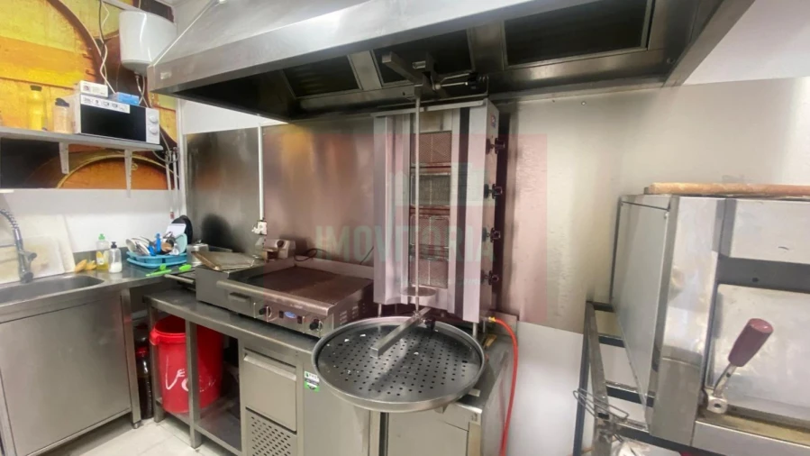 Loja para Trespasse em Carnaxide e Queijas Foto 4