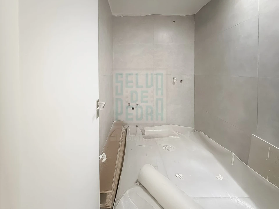 Moradia T4 para Venda em Ribeirão Foto 24