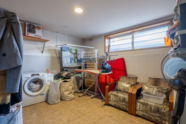 Moradia T3 para Venda em Nogueira e Silva Escura Foto 39