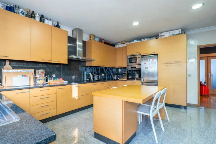 Moradia T3 para Venda em Nogueira e Silva Escura Foto 20