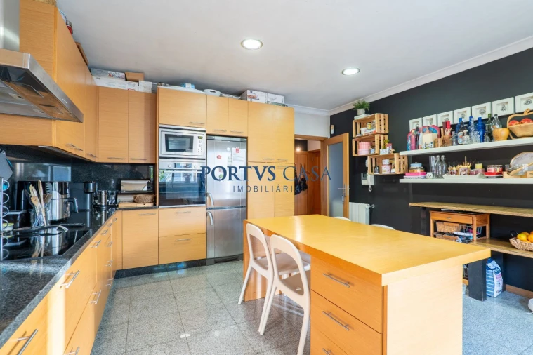 Moradia T3 para Venda em Nogueira e Silva Escura Foto 21