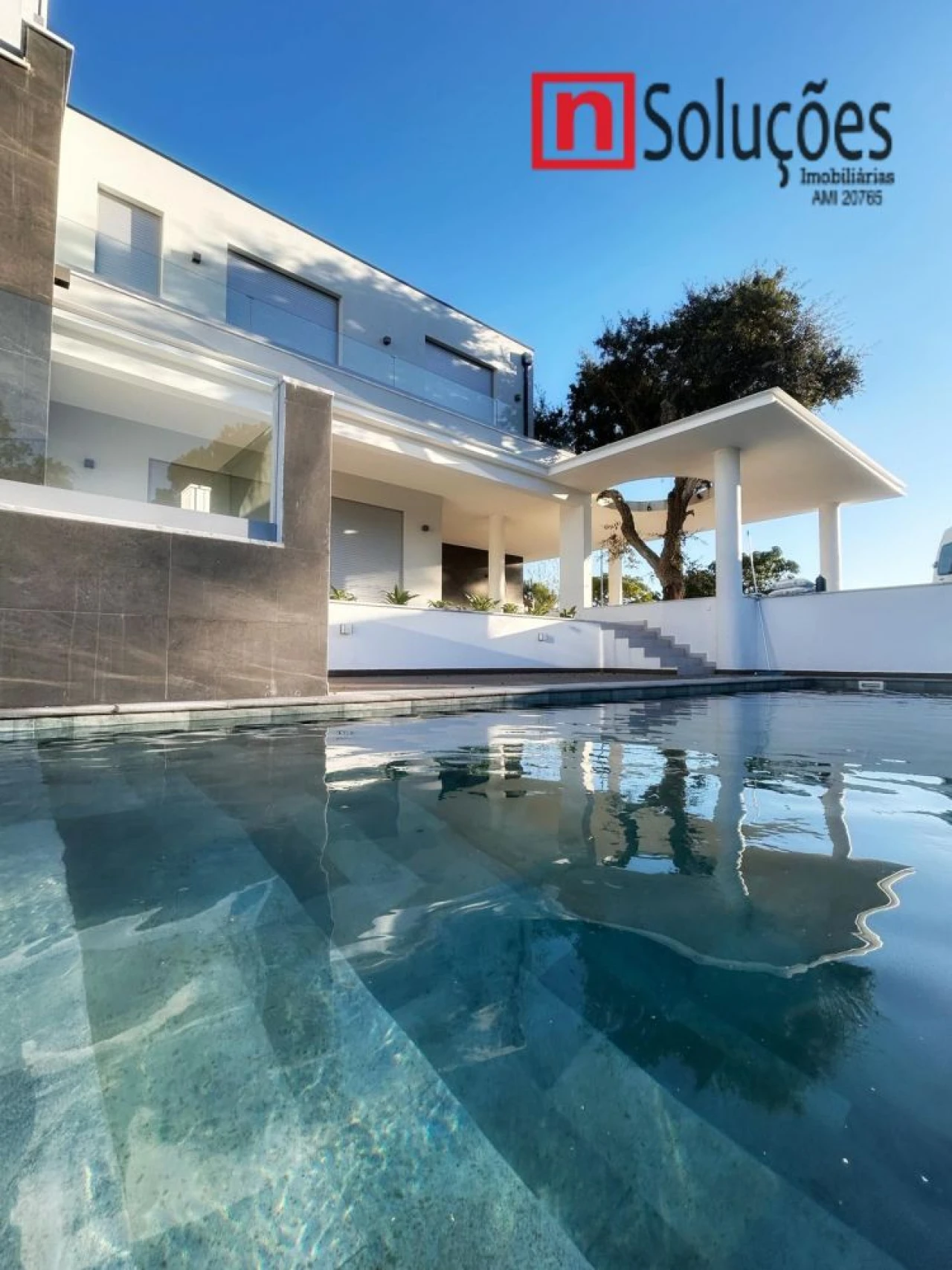 Moradia T6 para Venda em Santo Estêvão Foto 4