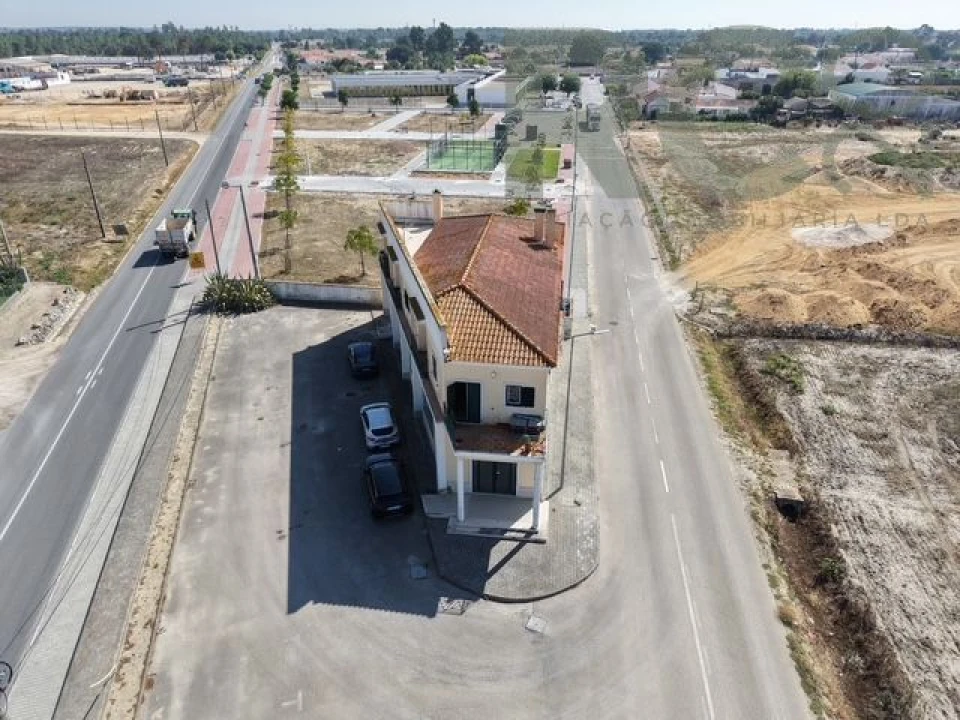 Loja para Venda em Salvaterra de Magos e Foros de Salvaterra Foto 3