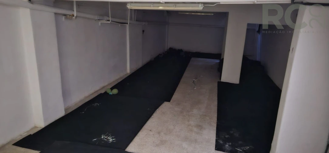 Loja para Arrendamento em Póvoa de Santa Iria e Forte da Casa Foto 8