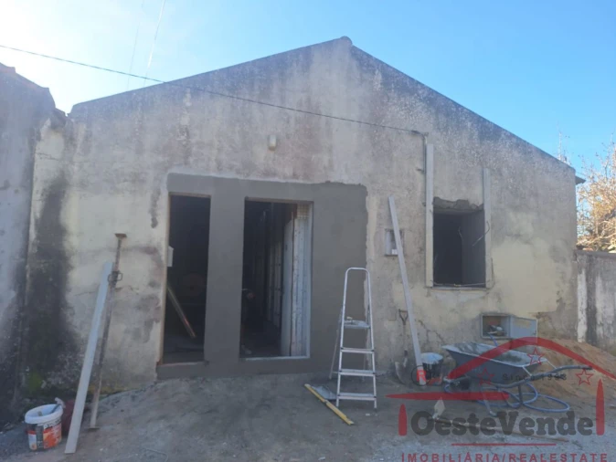 Moradia T1 para Venda em Moita dos Ferreiros