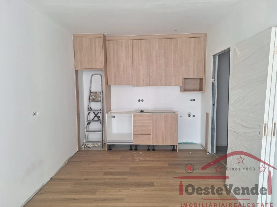Moradia T1 para Venda em Moita dos Ferreiros Foto 2