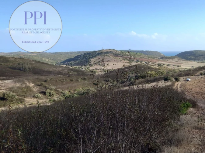 Terreno para Venda em Budens Foto 2