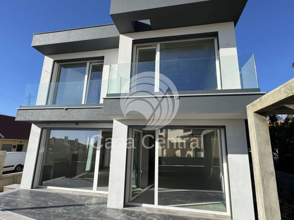 Moradia T3 para Venda em São Domingos de Rana Foto 16