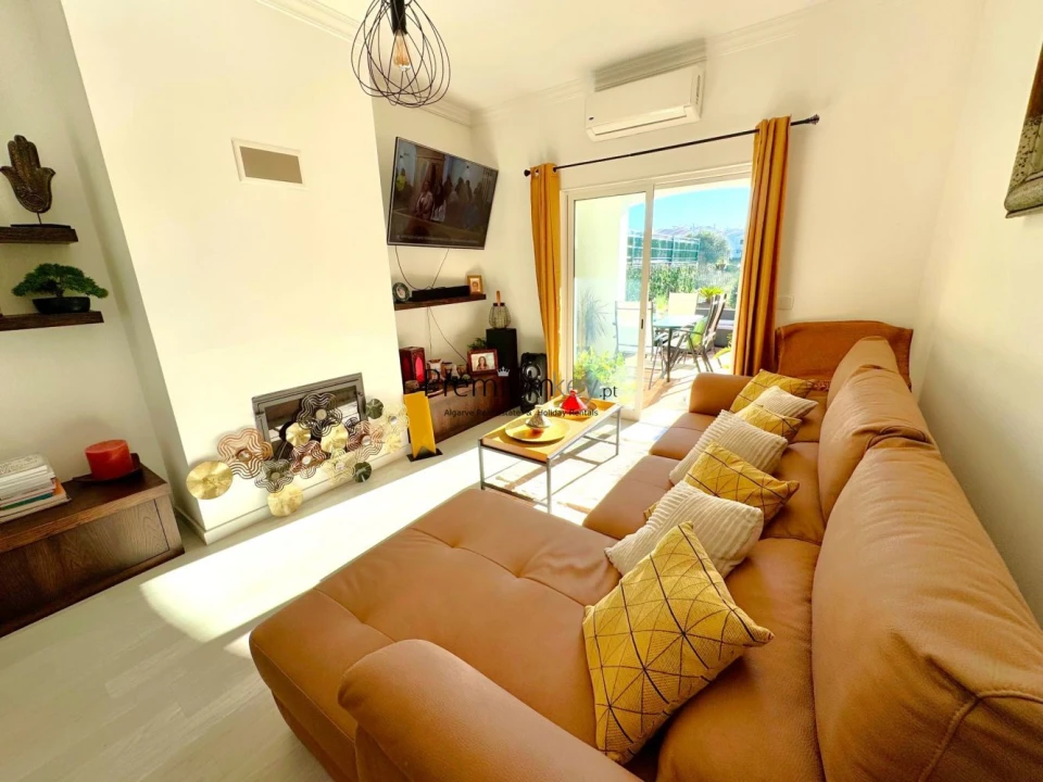 Moradia T2 para Venda em Albufeira e Olhos de Água Foto 13