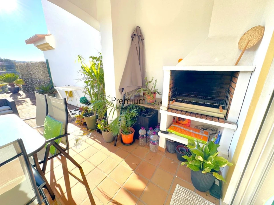 Moradia T2 para Venda em Albufeira e Olhos de Água Foto 16