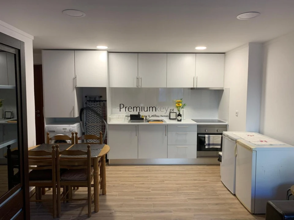 Apartamento T1 para Venda em Albufeira e Olhos de Água Foto 3