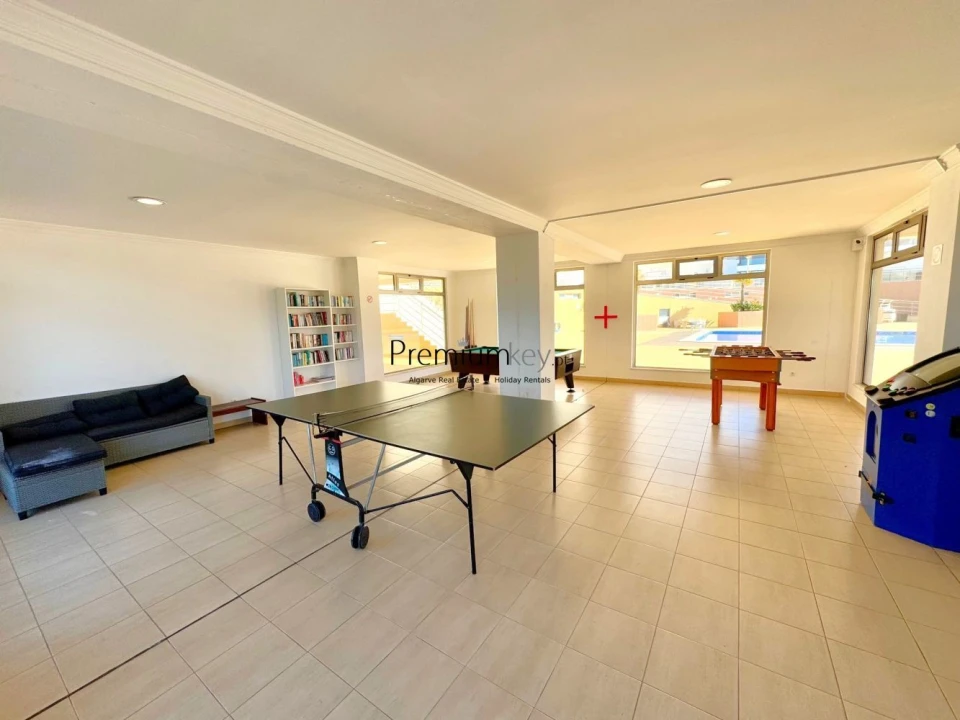 Apartamento T2 para Venda em Albufeira e Olhos de Água Foto 35