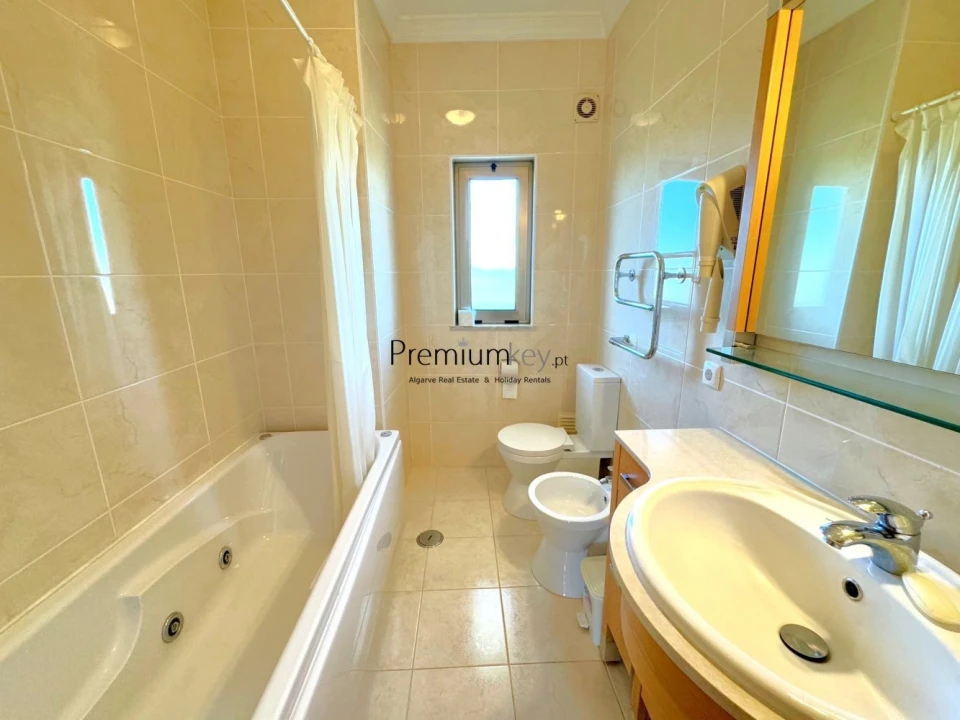 Apartamento T2 para Venda em Albufeira e Olhos de Água Foto 20