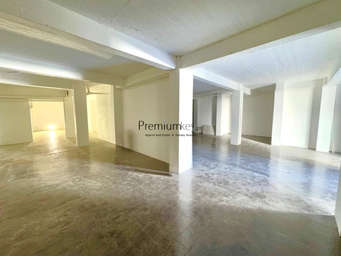 Loja para Venda em Albufeira e Olhos de Água Foto 7