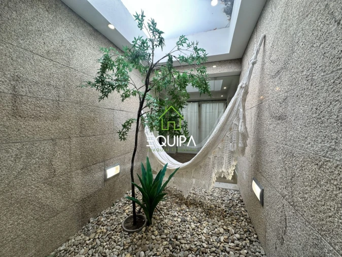 Moradia T4 para Venda em Infias Foto 3