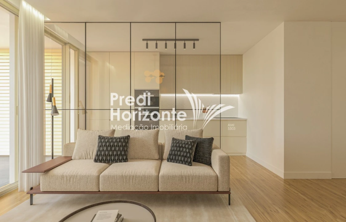 Apartamento T1 para Venda em São Martinho Foto 4