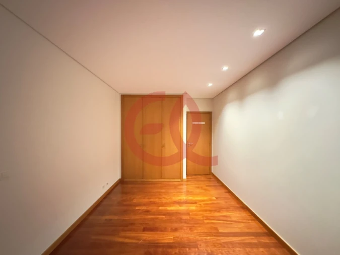 Apartamento T3 para Venda em Santa Maria Maior e Monserrate e Meadela Foto 19