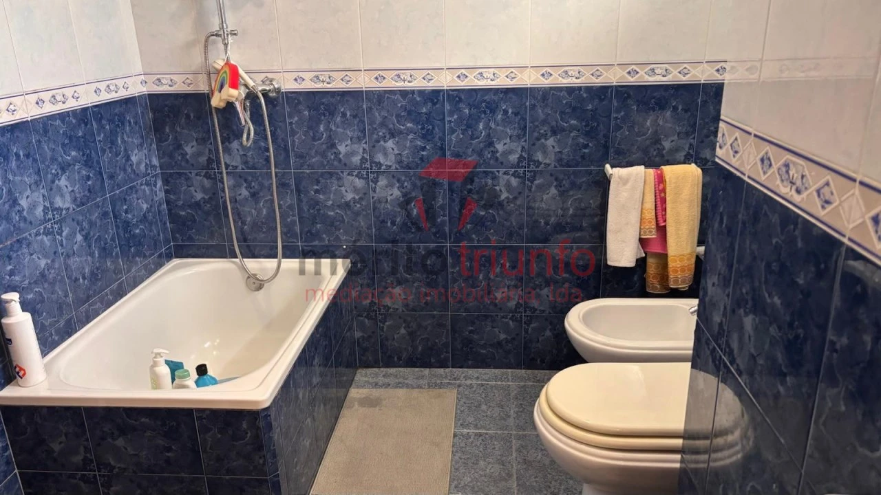 Apartamento T3 para Venda em Vila das Aves Foto 14