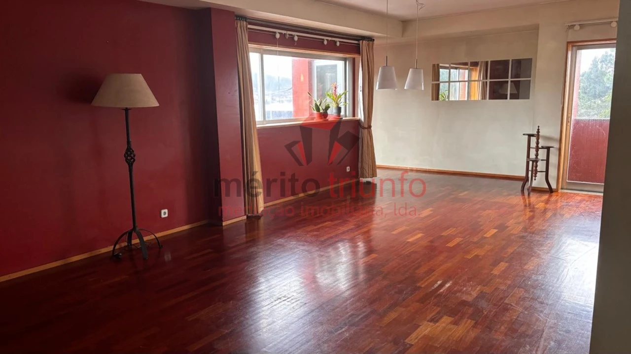 Apartamento T3 para Venda em Vila das Aves Foto 2