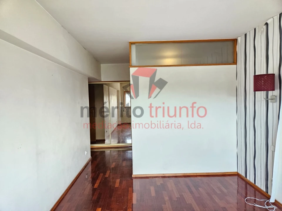 Apartamento T3 para Venda em Vila das Aves Foto 28