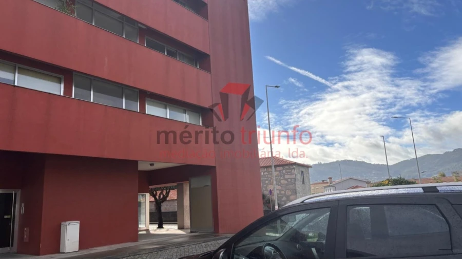 Apartamento T3 para Venda em Vila das Aves Foto 3