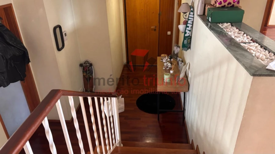 Apartamento T3 para Venda em Vila das Aves Foto 8