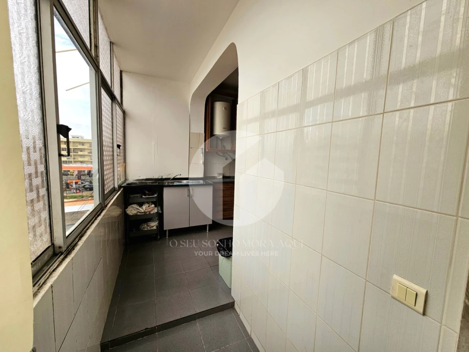 Apartamento T2 para Venda em Olhão Foto 10