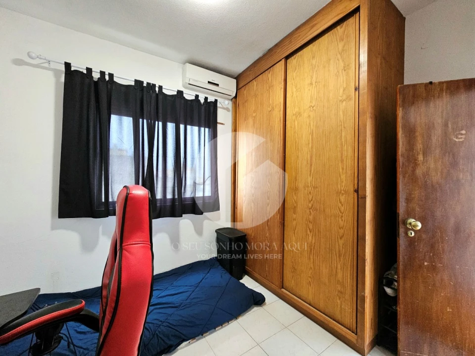 Apartamento T2 para Venda em Olhão Foto 18