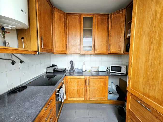 Apartamento T2 para Venda em Olhão Foto 6